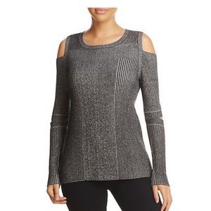 DESIGN HISTORY-🌸cold-shoulder top.(r14)